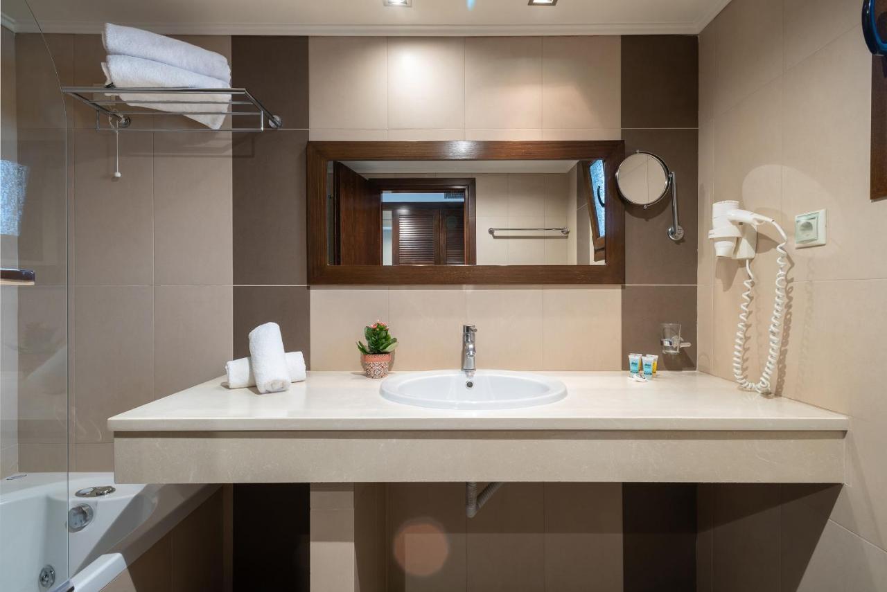 Agios Ioannis Kaspaka Porto Plaza Hotel מראה חיצוני תמונה