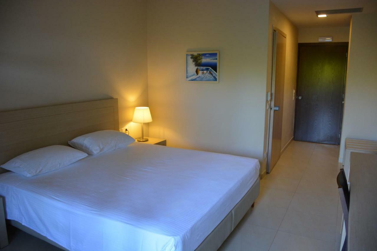 Agios Ioannis Kaspaka Porto Plaza Hotel מראה חיצוני תמונה